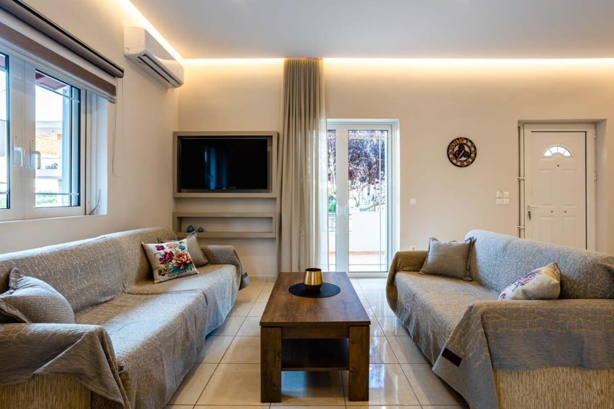 Filiatra Downtown Cozy Retreat - Homely Vibes Εξωτερικό φωτογραφία